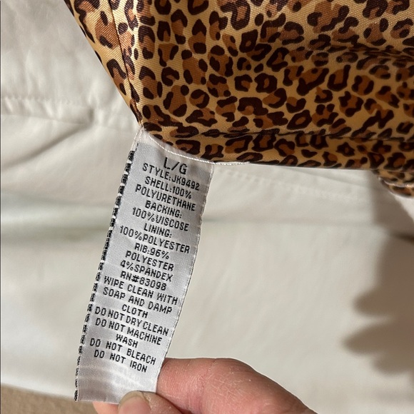 Ci Sono White Teddy Jacket - Picture 3 of 5